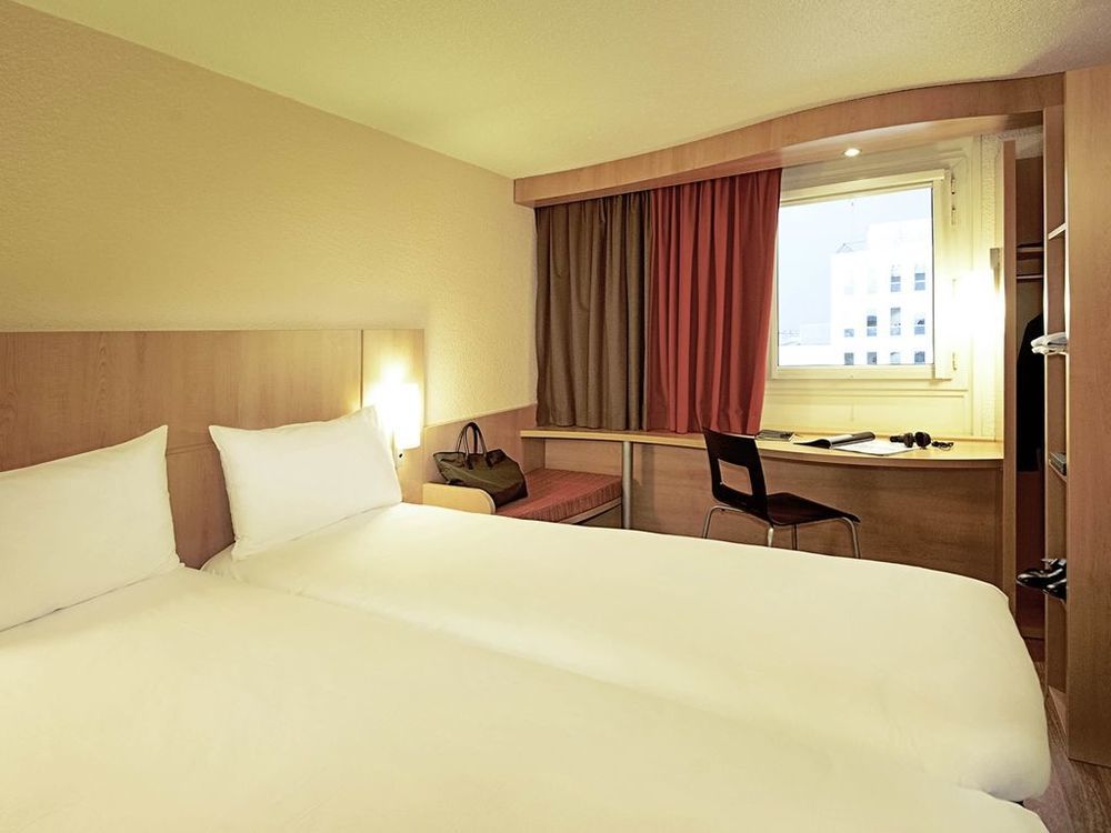 Ibis Paris Montmartre Sacre-Coeur Hotel Ruang foto